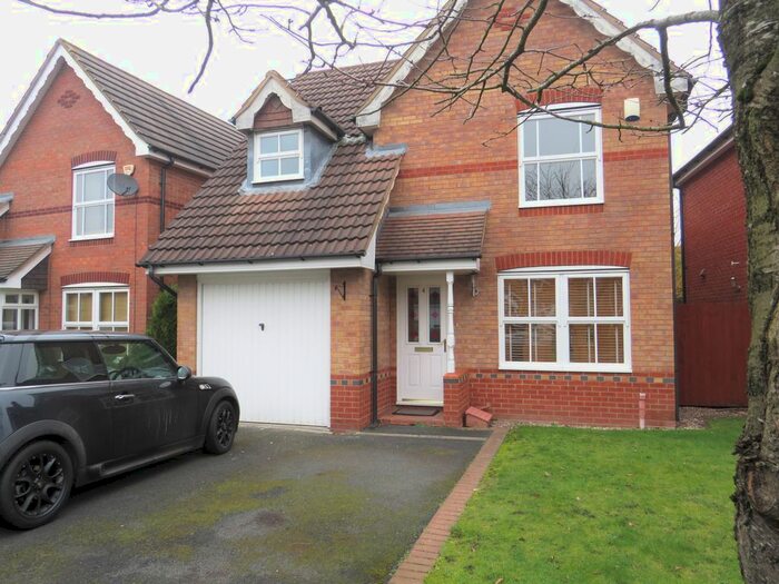 3 Bedroom Detached House To Rent In Woodberry Drive, Walmley, Sutton Coldfield, West Midlands, B76