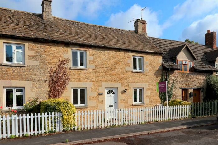 3 Bedroom Cottage For Sale In Well Cross, Edith Weston, Rutland, LE15