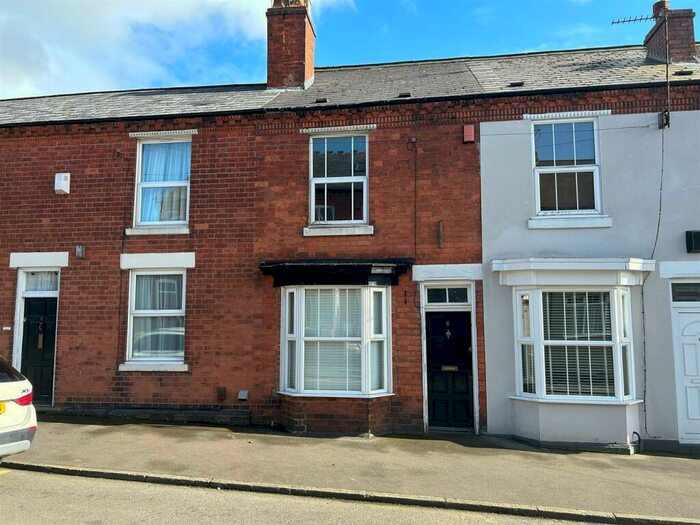 2 Bedroom Terraced House To Rent In Bissell Street, Quinton, Birmingham, B32