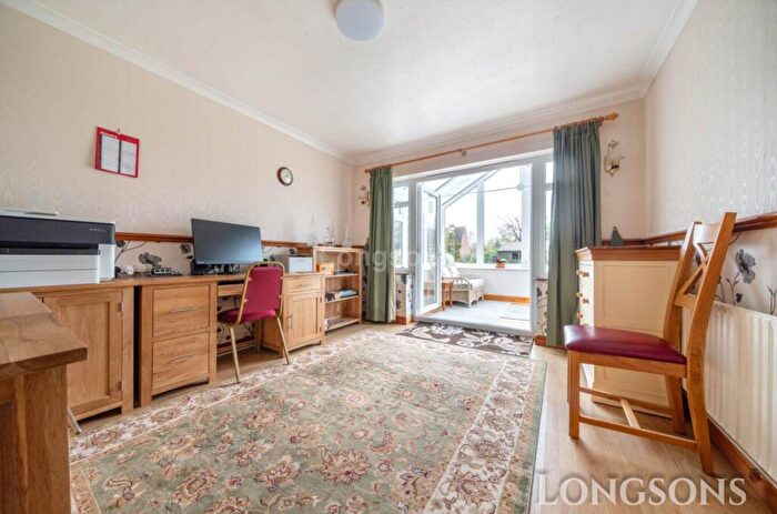 3 Bedroom Detached Bungalow For Sale In Chantry Lane, Necton, PE37