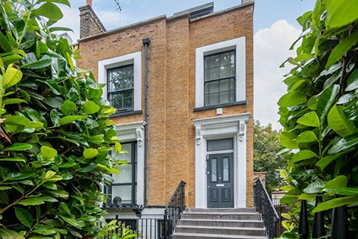 1 Bedroom Flat To Rent In King Edward's Road, London Fields, E9