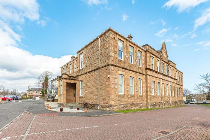2 Bedroom Flat For Sale In Old School Court, Linlithgow, EH49
