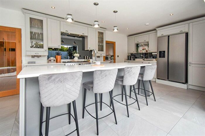 5 Bedroom Detached House For Sale In , DN20