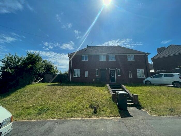 3 Bedroom Property To Rent In Manor Road, Stourport-On-Severn, DY13