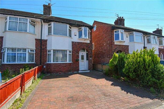 3 Bedroom Semi Detached House For Sale In Shenley Close, Bebington, Wirral, CH63