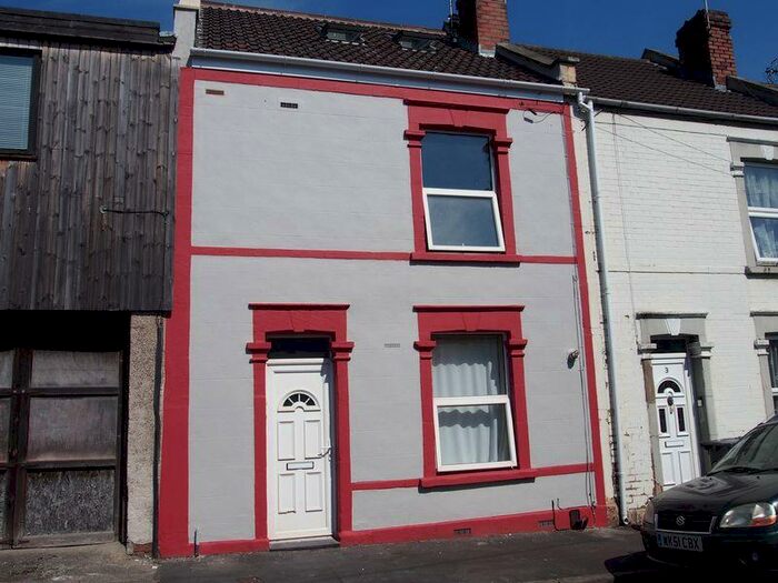 2 Bedroom Flat To Rent In Compton Street, Redfield, BS5