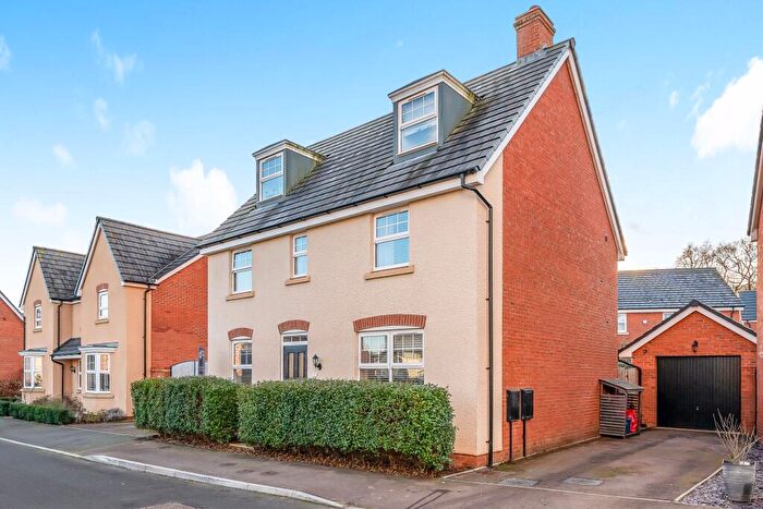 5 Bedroom Detached House For Sale In Acer Way, Monmouth, Monmouthshire, NP25