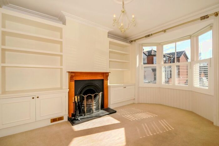 3 Bedroom Flat To Rent In Egbert Road, Winchester, SO23