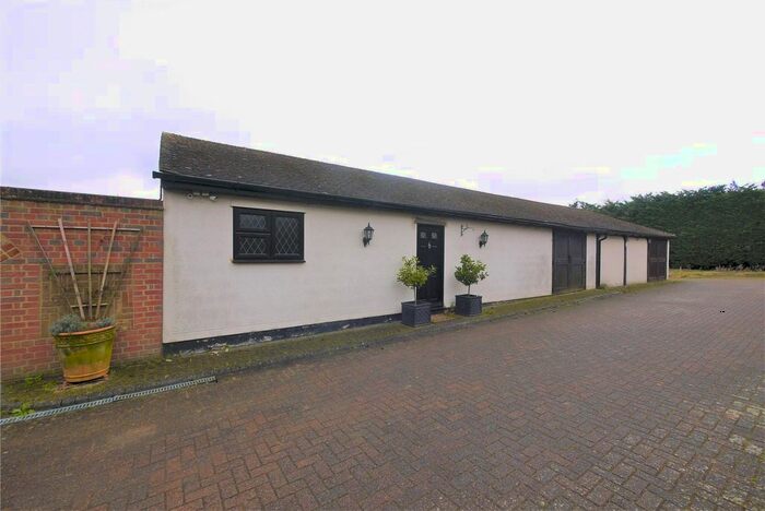 1 Bedroom Bungalow To Rent In Brackenbury, Ashwells Road, Brentwood, CM15