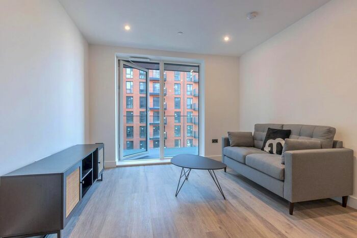 1 Bedroom Flat To Rent In The Regent, Snow Hill Wharf, Shadwell Street, B4