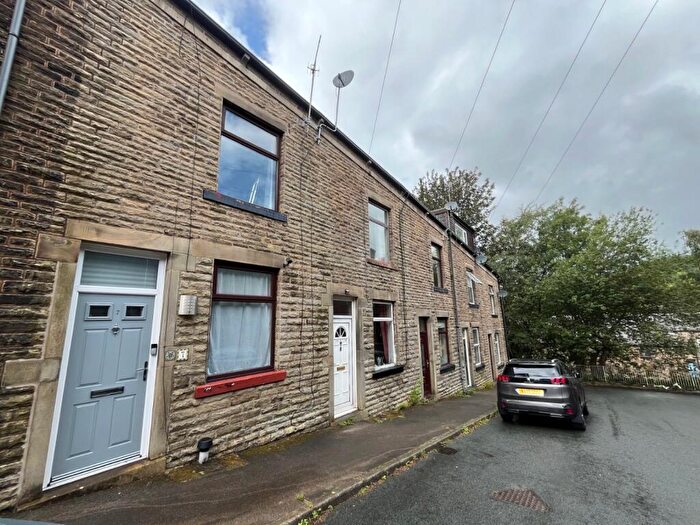 3 Bedroom Terraced House For Sale In Haven Street, Todmorden, OL14