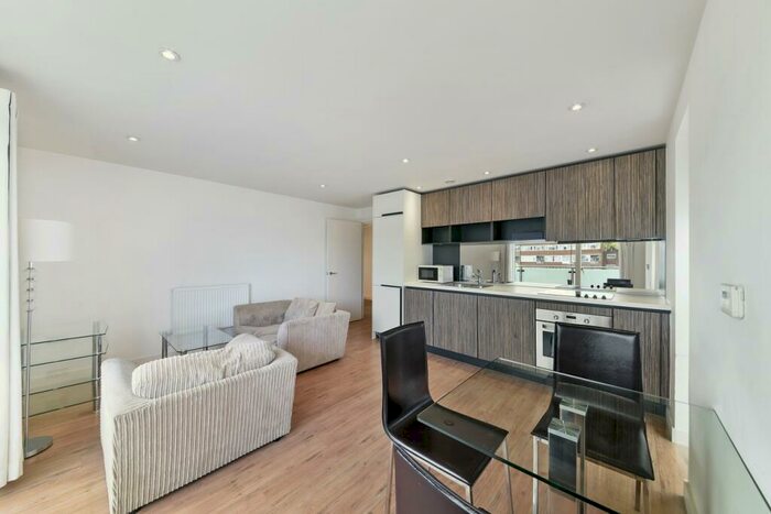 1 Bedroom Apartment To Rent In Hester House, Silvermill, Lewisham, SE13