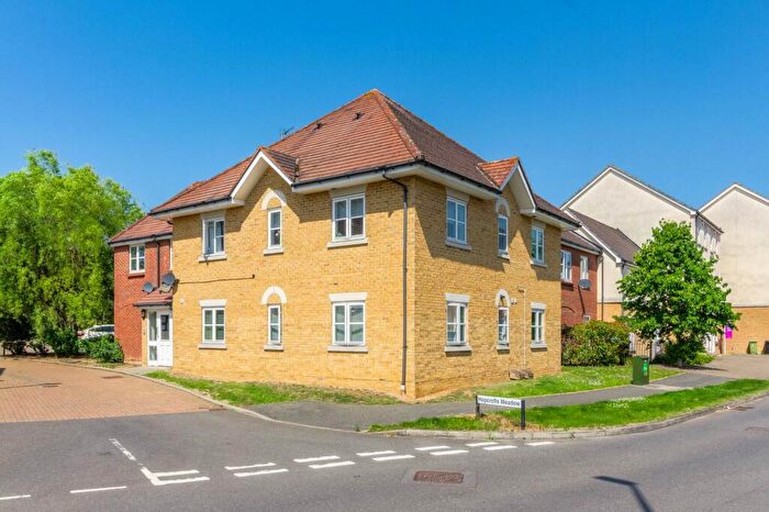 2 Bedroom Apartment For Sale In Hopcroft Meadow, Redhouse Park, MK14