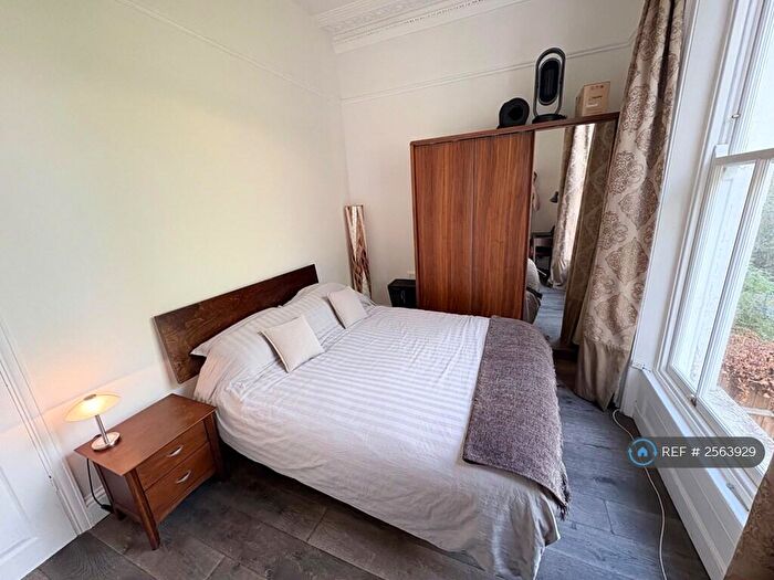 1 Bedroom Flat To Rent In Hither Green, London, SE13