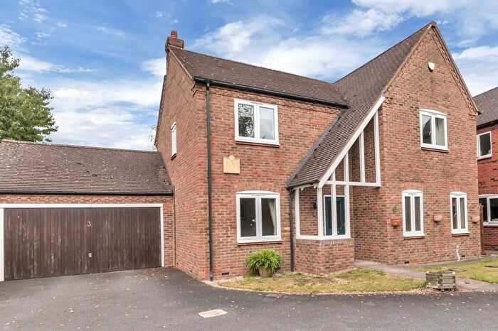 4 Bedroom Detached House For Sale In Hatchetts Close, Burlton, Shrewsbury, Shropshire, SY4