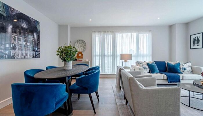 1 Bedroom Flat To Rent In Westferry Circus, E14