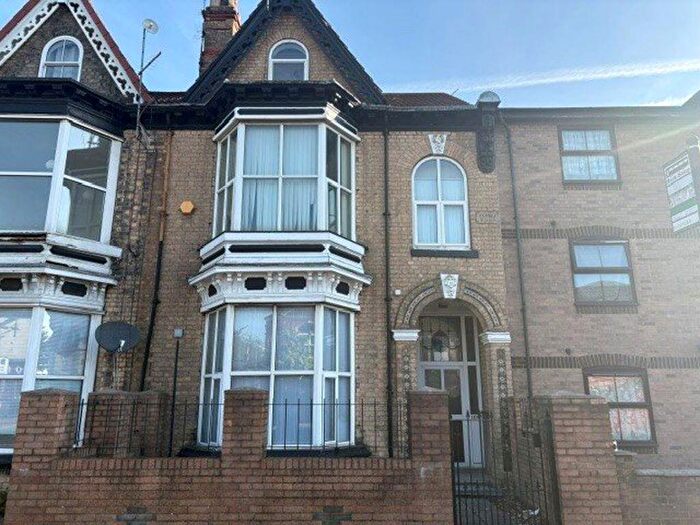 1 Bedroom Flat To Rent In Flat, Spring Bank, Hull, HU3