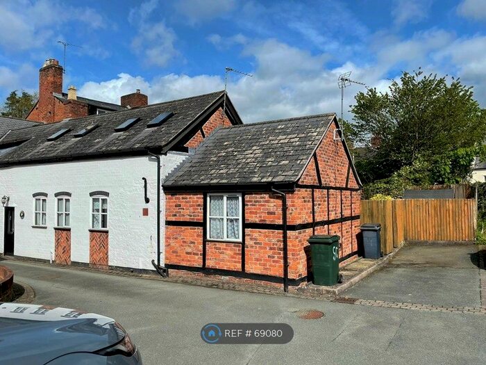 2 Bedroom Semi-Detached House To Rent In Upper Brook Street, Oswestry, SY11