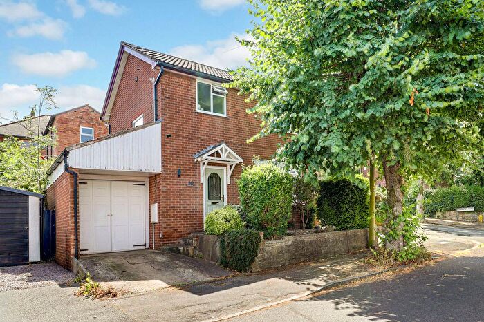 3 Bedroom Detached House For Sale In Coronation Road, Nottingham, NG3
