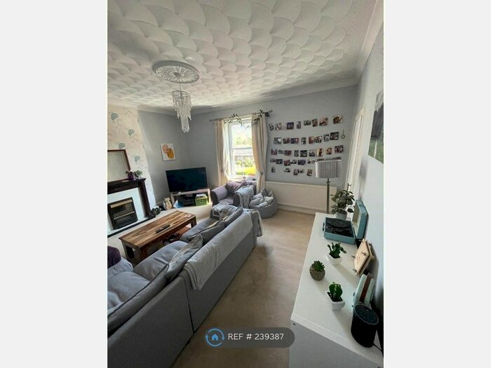 3 Bedroom Maisonette To Rent In Dumfries, Dumfries, DG2