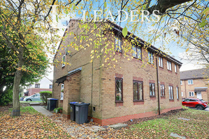 1 Bedroom House To Rent In Muncaster Gardens, Northampton, Northamptonshire, NN4