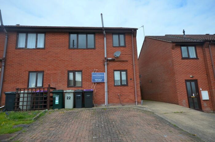 2 Bedroom Semi-Detached House To Rent In Buckingham Road, Louth, LN11