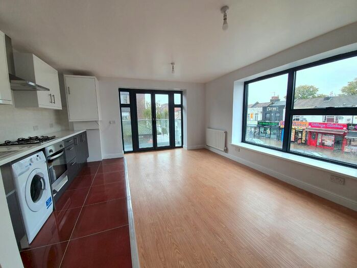2 Bedroom Flat To Rent In Barking Road, East Ham, E6