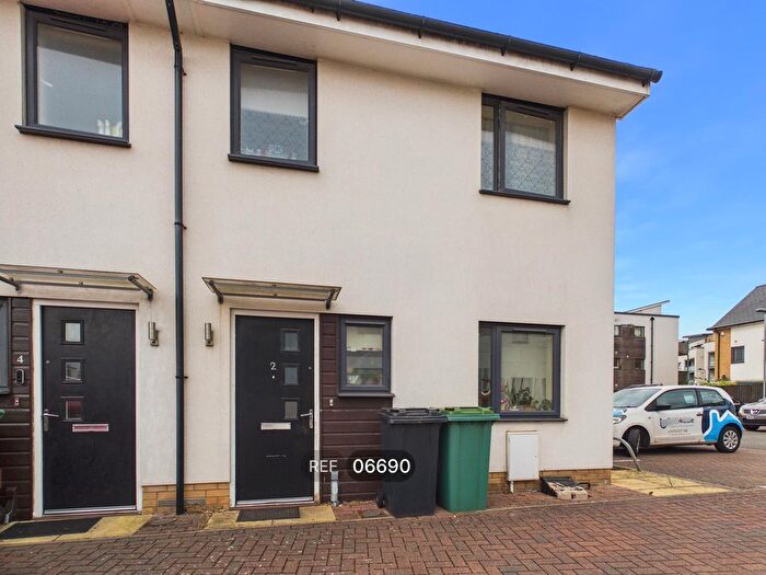 3 Bedroom End Of Terrace House To Rent In Bradley Way, Peterborough, PE1