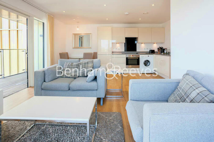 2 Bedroom Apartment To Rent In Hippersley Point, Tilston Bright Square, SE2