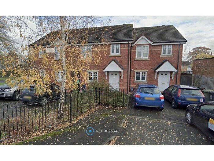 3 Bedroom Terraced House To Rent In Hamble Close, Birmingham, B36