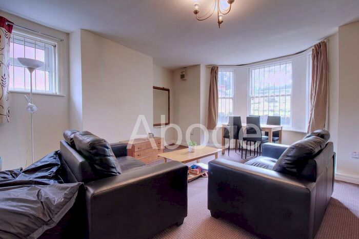 1 Bedroom Flat To Rent In - Hyde Park Road, Leeds, West Yorkshire, LS6