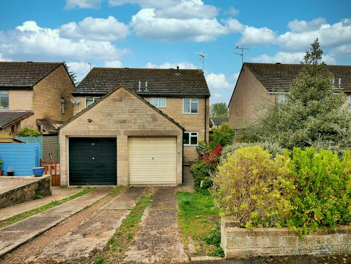 3 Bedroom Semi-Detached House To Rent In The Lennards, South Cerney, GL7