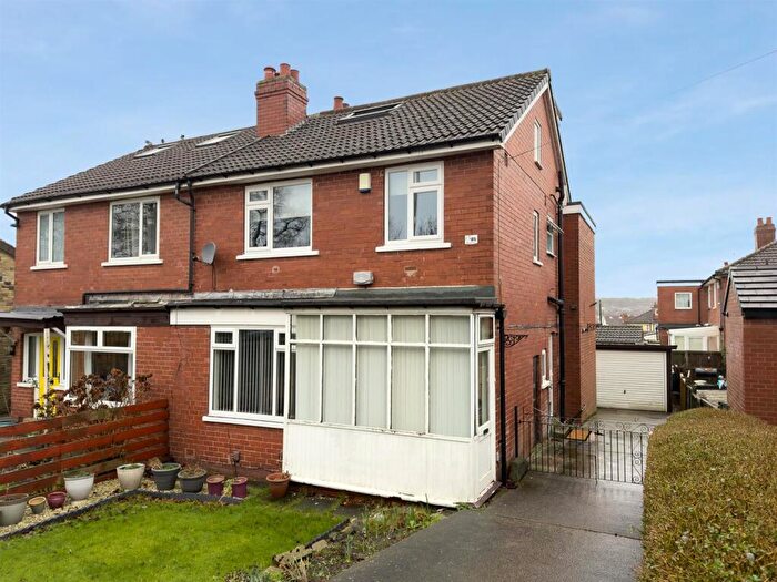 5 Bedroom Semi Detached House For Sale In Stonegate Road, Meanwood, Leeds, West Yorkshire., LS6