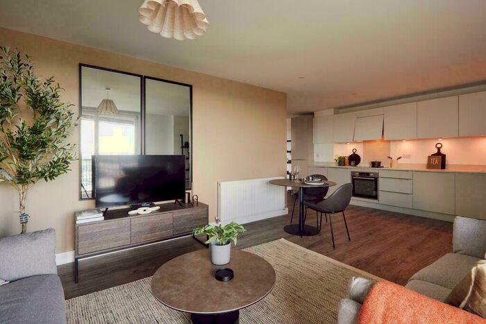 3 Bedroom Apartment To Rent In The Exchange, The Junction, Whitehall, Leeds, West Yorkshire, LS12