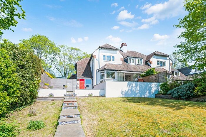 4 Bedroom Semi-Detached House For Sale In Bradmore Way, Coulsdon, CR5