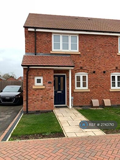 2 Bedroom Semi-Detached House To Rent In Ombersley Drive, Nuneaton, CV11