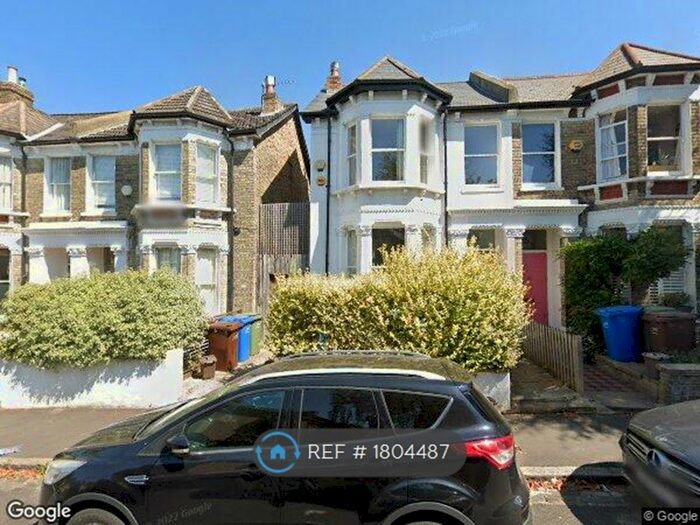 4 Bedroom Semi-Detached House To Rent In Muschamp Road, Peckham, SE15