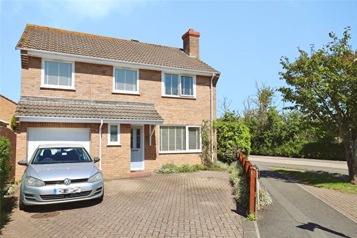 4 Bedroom Detached House For Sale In J H Taylor Drive, Northam, Bideford, EX39