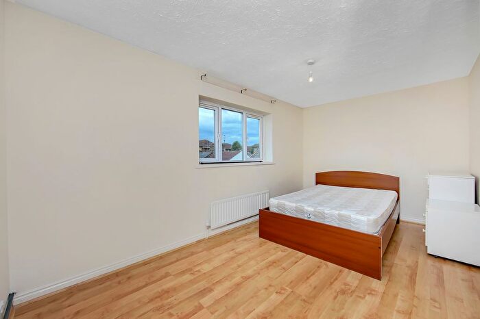 5 Bedroom Town House To Rent In Cahir Street, Docklands, London, E14