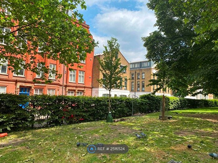 3 Bedroom Flat To Rent In Park Mansions, London, SW8