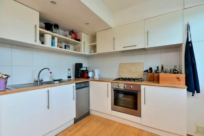 2 Bedroom Flat To Rent In Grenville Place, South Kensington, London, SW7