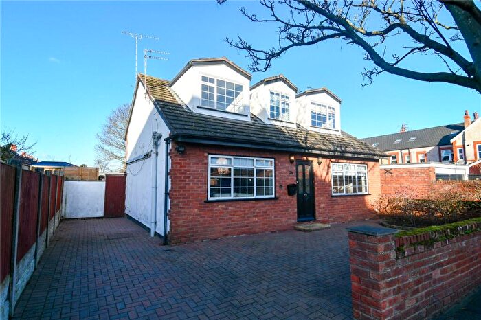 3 Bedroom Detached House For Sale In Valentia Road, Hoylake, Wirral, CH47
