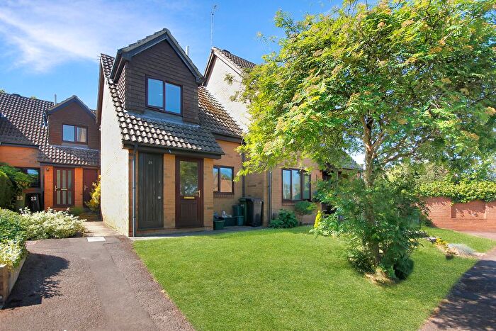 1 Bedroom Semi-Detached House To Rent In Kingfisher Close, Thornbury, Bristol, BS35