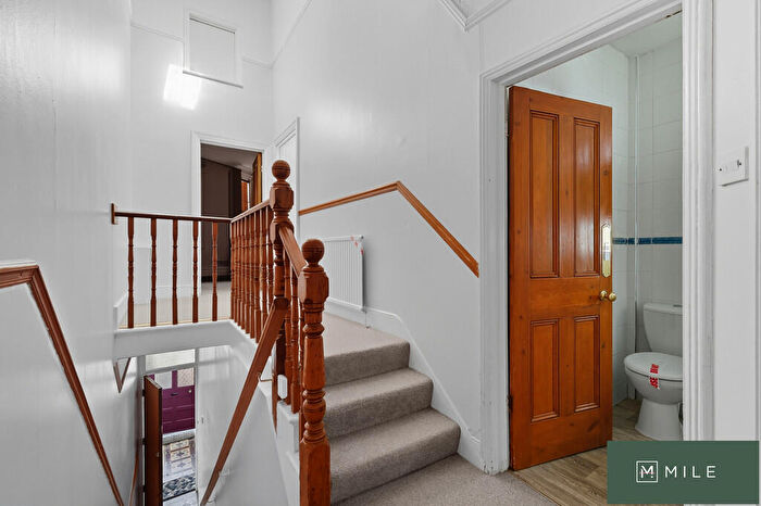 2 Bedroom Apartment For Sale In Herbert Gardens, London, NW10