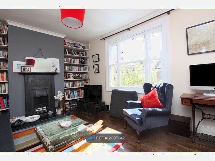 1 Bedroom Flat To Rent In Brabourn Grove, London, SE15