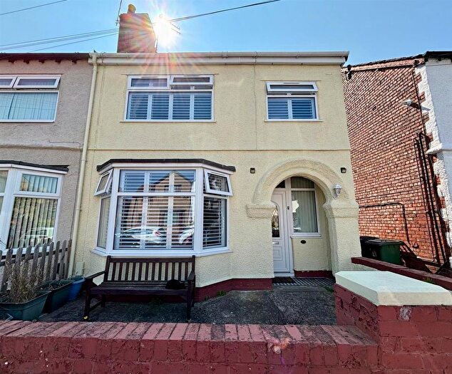 3 Bedroom Semi-Detached House For Sale In Hilbre Avenue, Wallasey, CH44