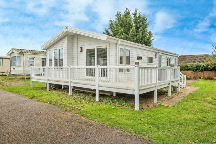 2 Bedroom Lodge For Sale In Butt Lane, Burgh Castle, Great Yarmouth, NR31