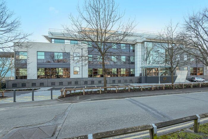 1 Bedroom Apartment To Rent In Slough, Berkshire, SL1