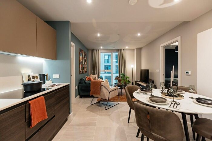 2 Bedroom Apartment To Rent In New York Square, Quarry Hill, Leeds, LS2