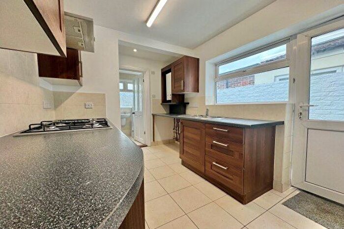 2 Bedroom Terraced House To Rent In Havant Road, Portsmouth, PO2